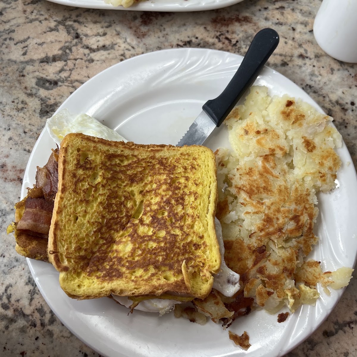 Sunrise Diner Photo 5