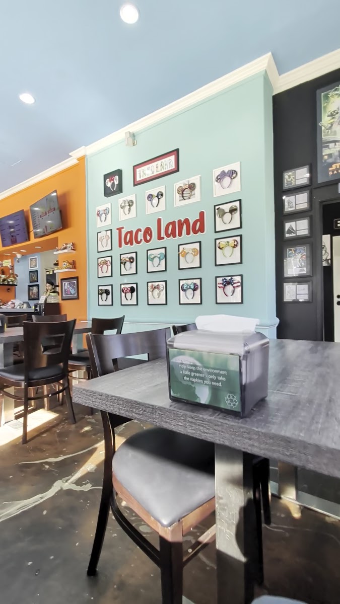 Taco Land Photo 4