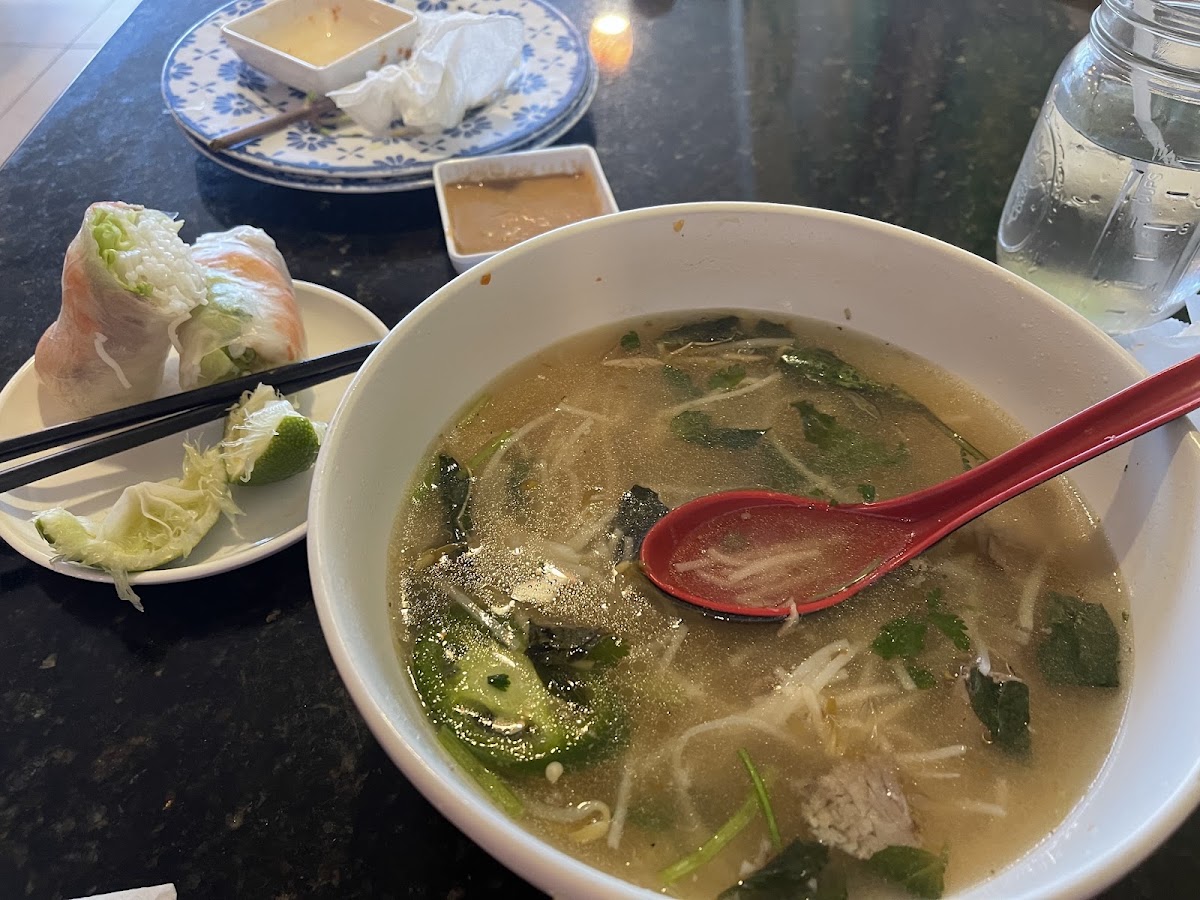 Pho Hoang Photo 6