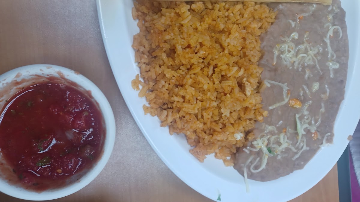 La Mexicana 4 Photo 2
