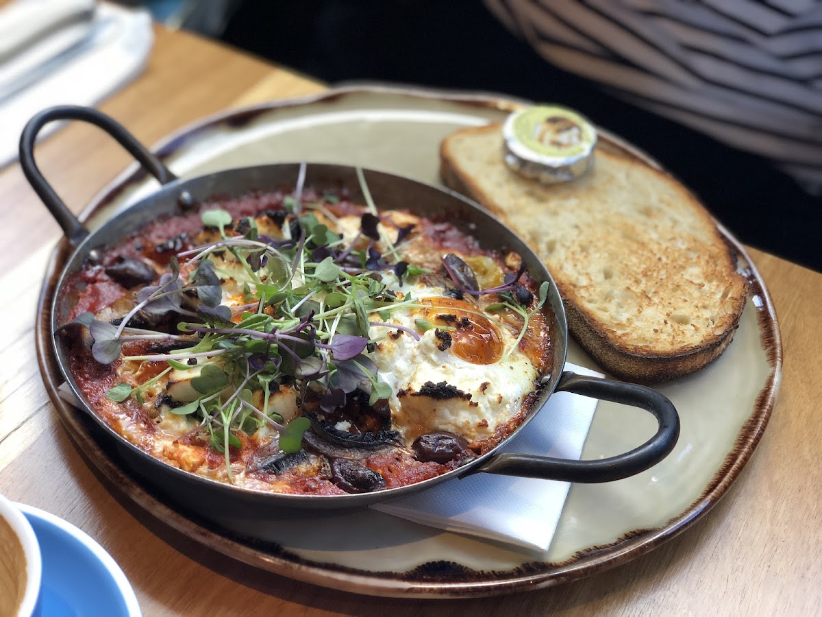 Mr Robertson Cafe Photo 7