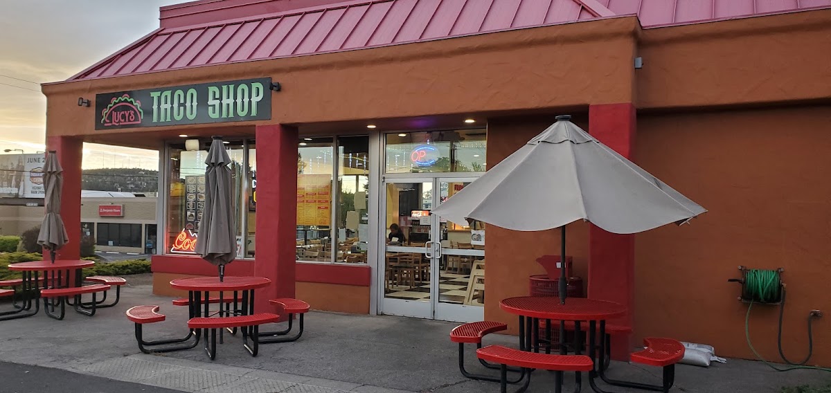 Lucys Taco Shop Bend