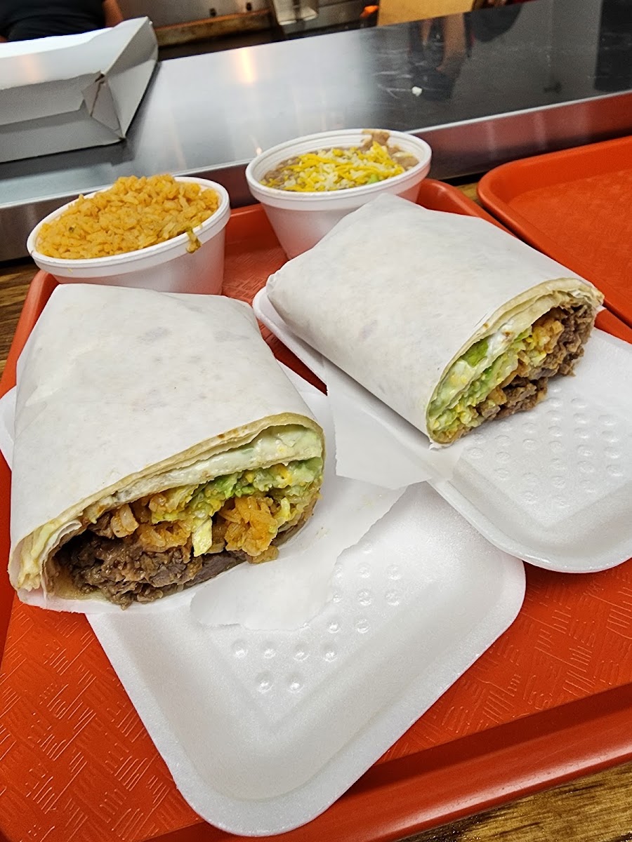 Lucys Taco Shop Bend Photo 3