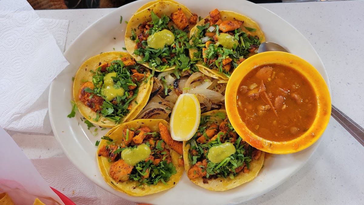 Taqueria Los Jaliscienses Photo 2