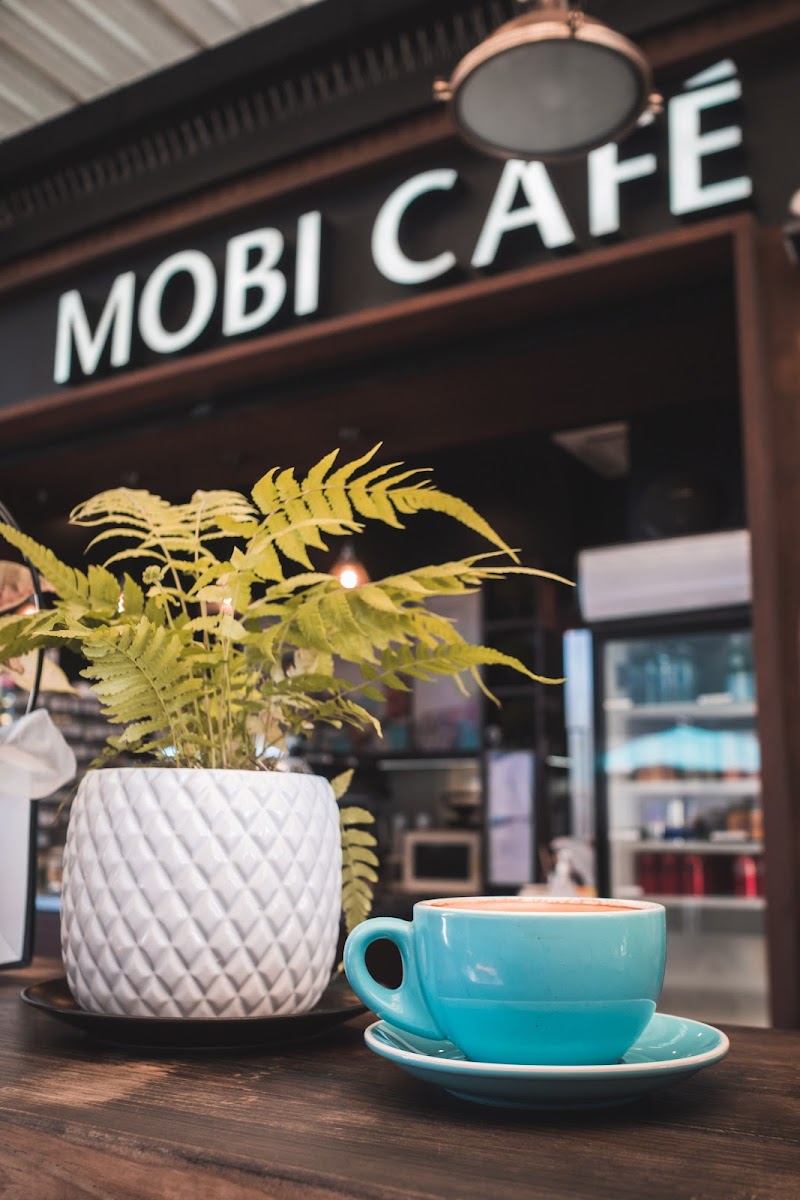 MOBI CAFÉ key office