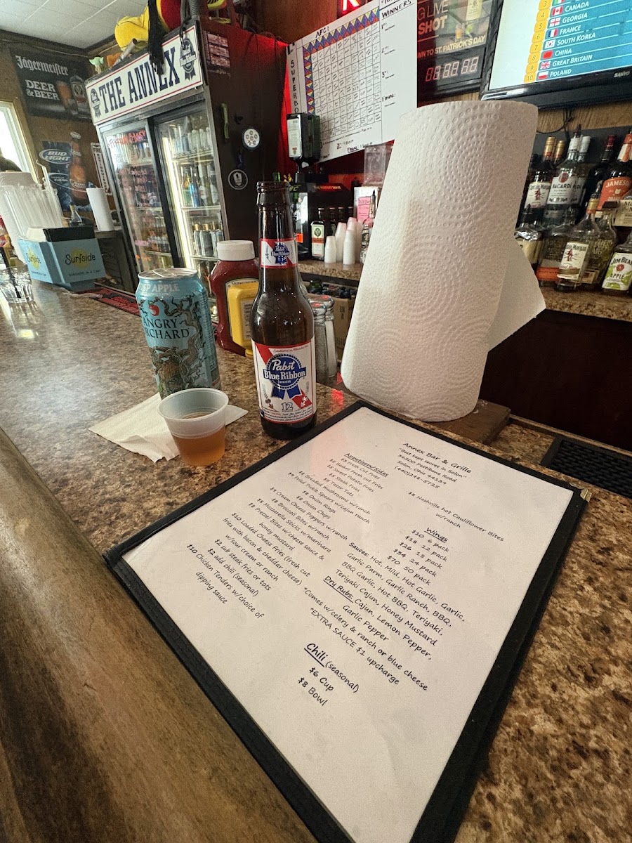 The Annex Bar & Grille Photo 10