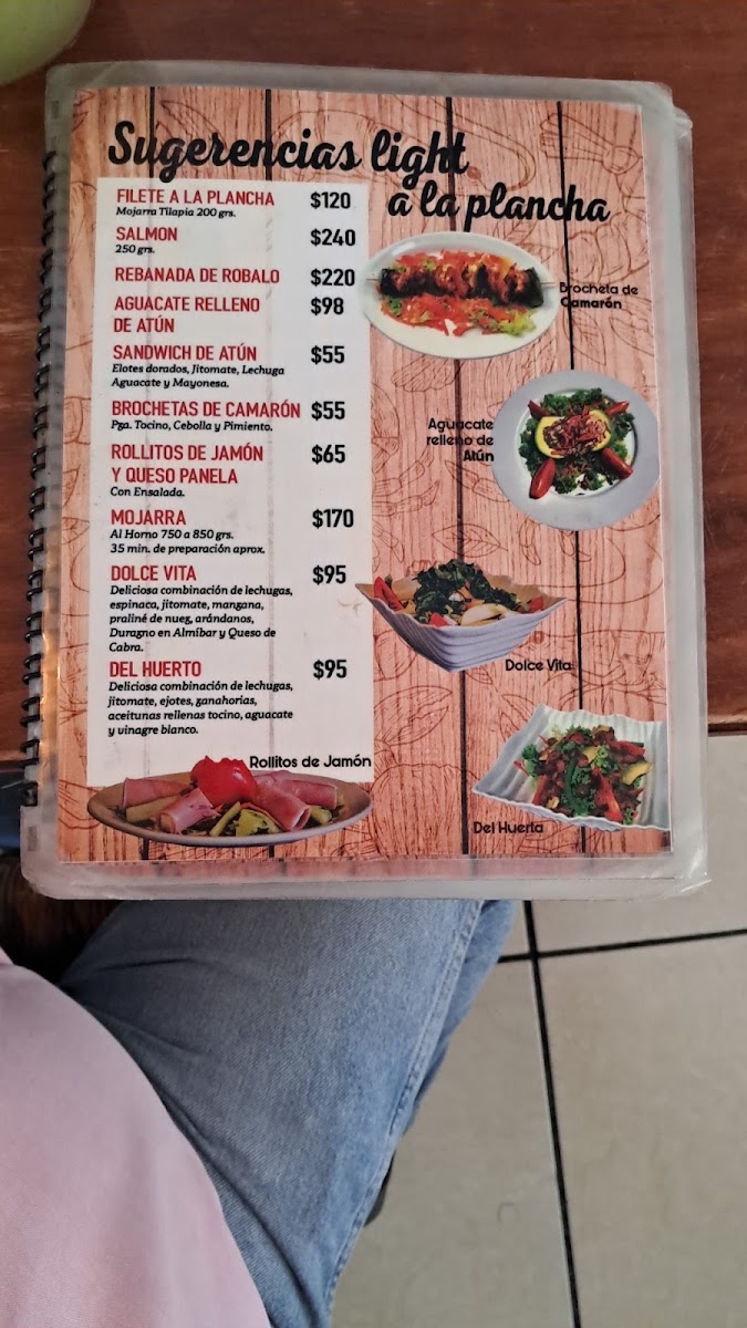 LA BAMBA MARISCOS S A DE C V Photo 9