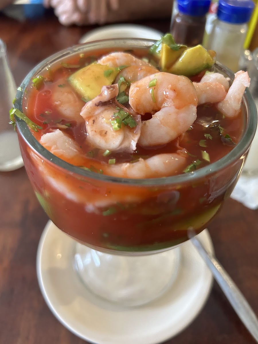 LA BAMBA MARISCOS S A DE C V Photo 3