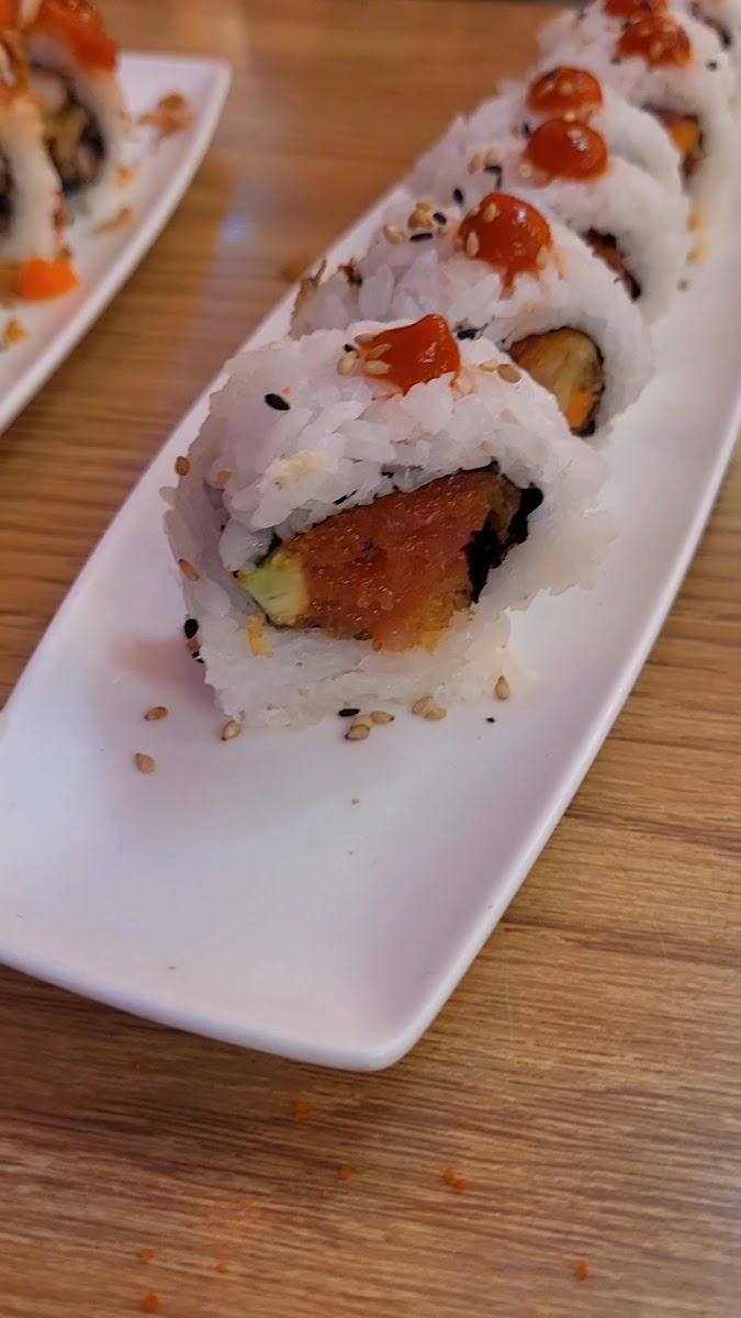 Dragon Sushi Photo 2