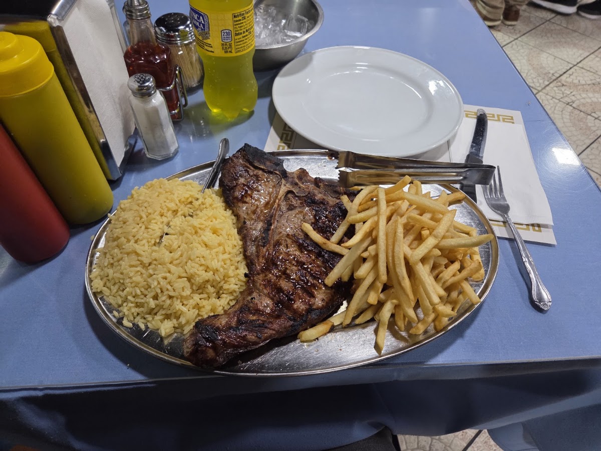 Ferry Street Barbecue Photo 4