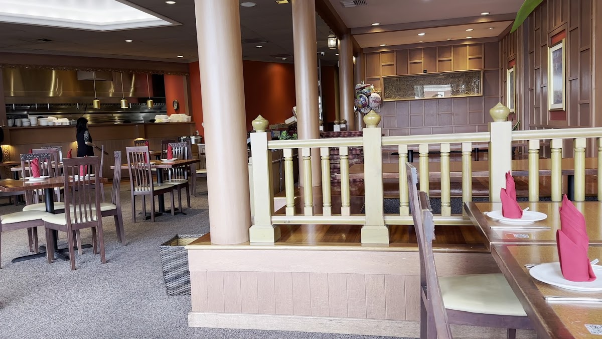 Busara Thai Cuisine Photo 2