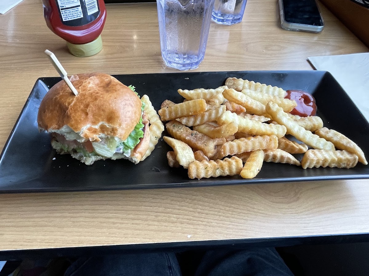 Warmhouse Restaurant Photo 5