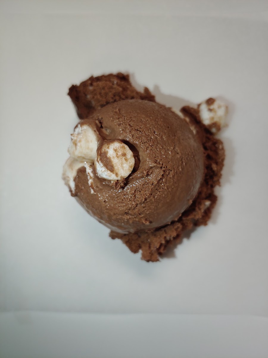 Ranison Ice Cream & Candy Photo 5