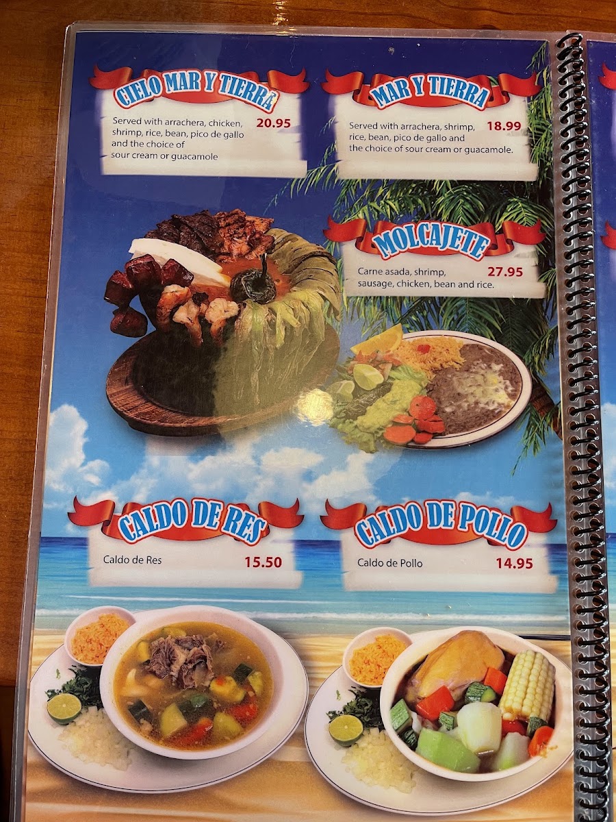 La Parrilla Guacamole Grill Photo 8