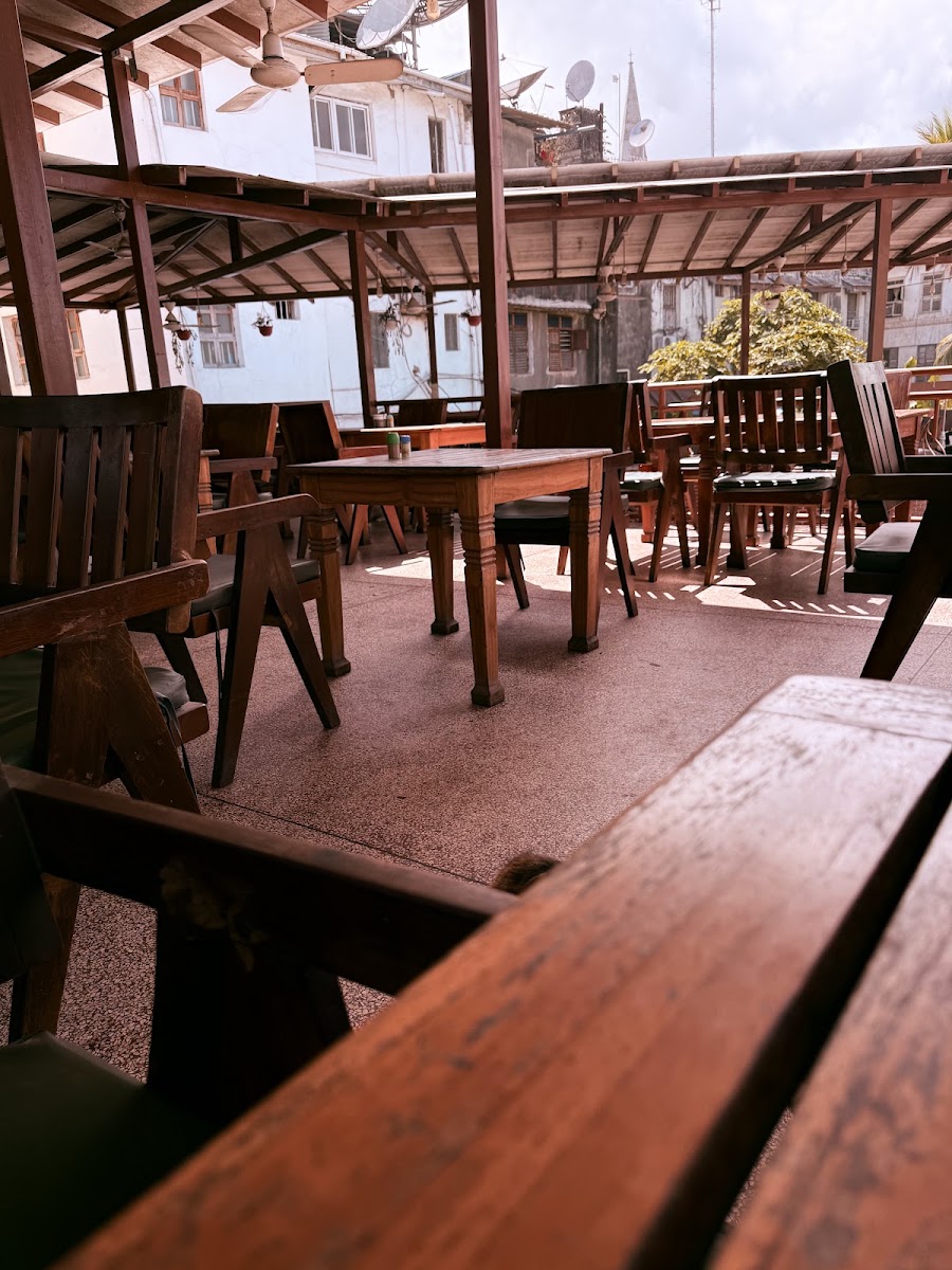 Lukmaan Swahili Restaurant Photo 2