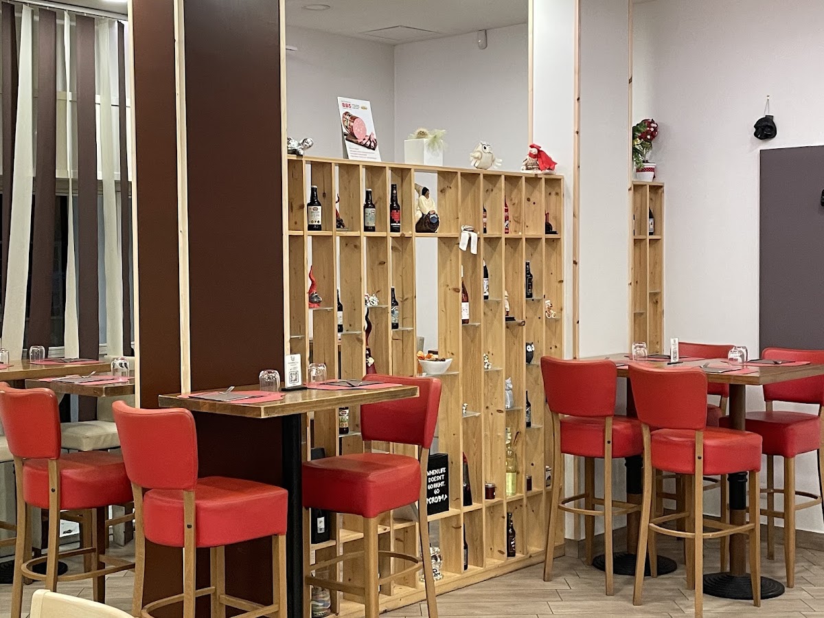 Pizzeria Pulcinella Photo 4