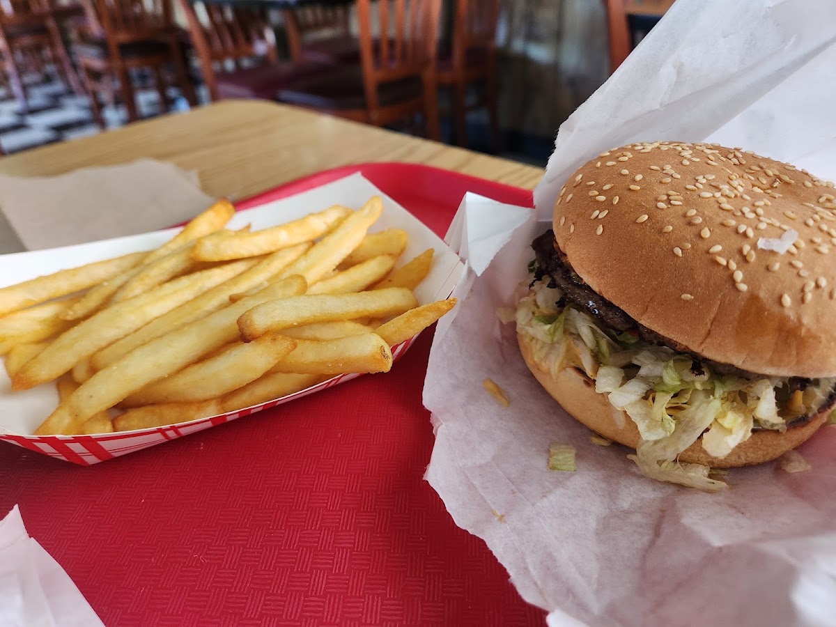 Big Al's Drive In Photo 5