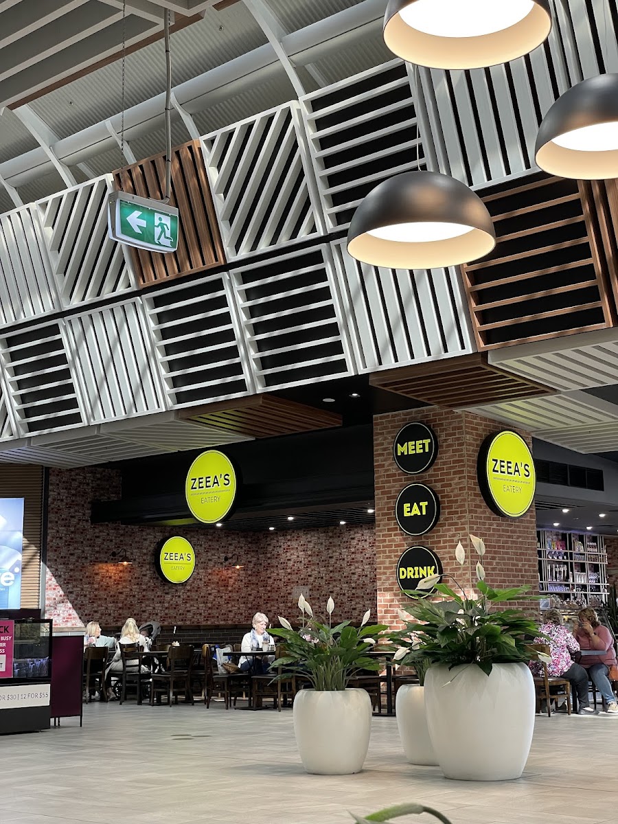Zeea's Eatery