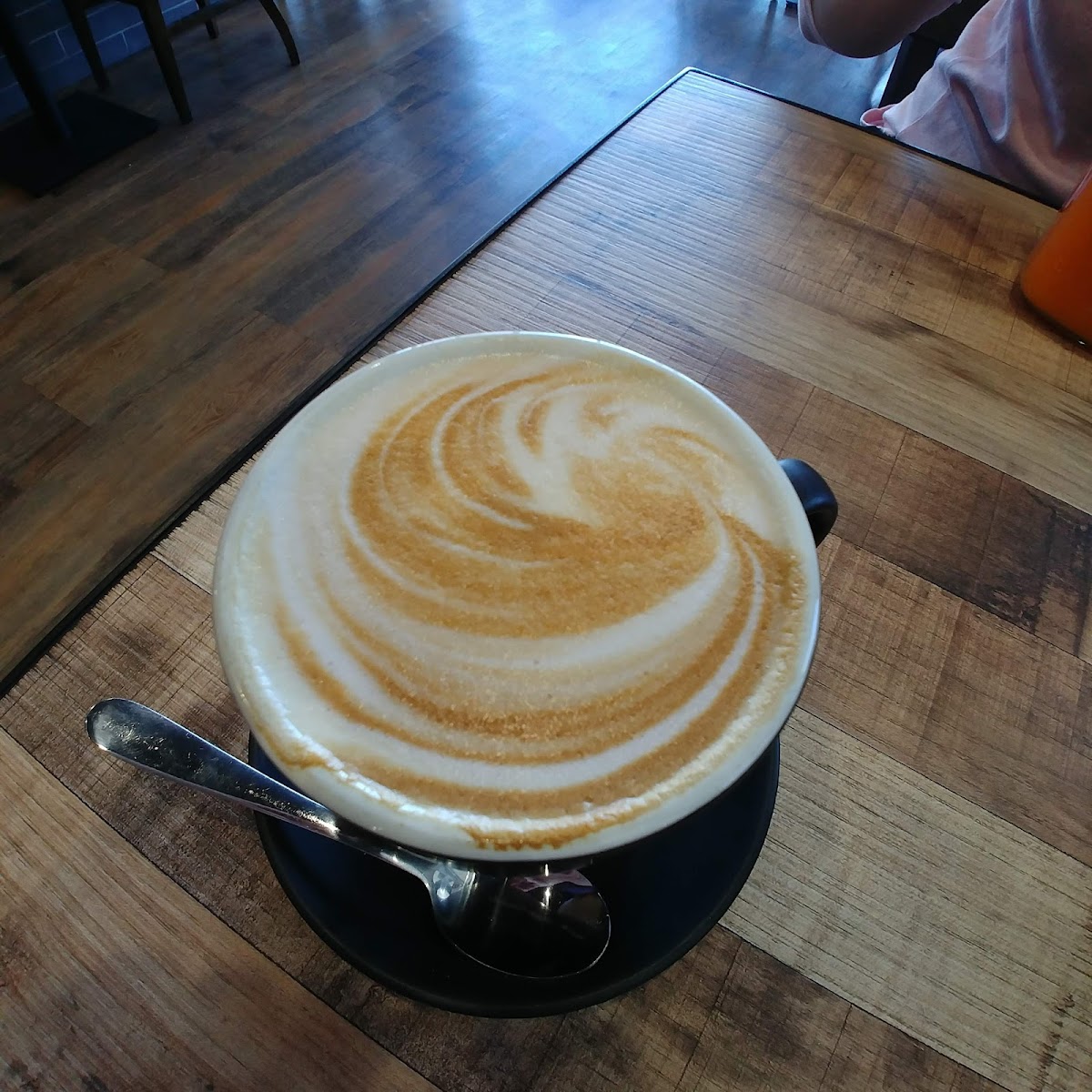 Zeea's Eatery Photo 5