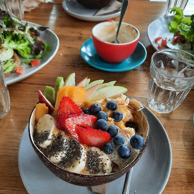 Mango Smoothie Bowl