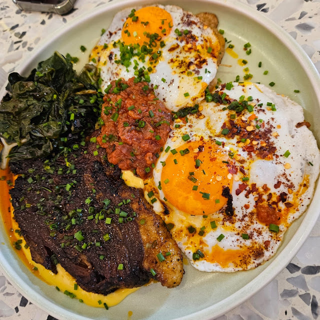Eggs On