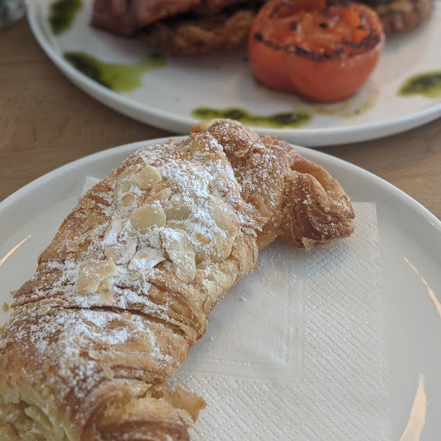 Almond Croissant