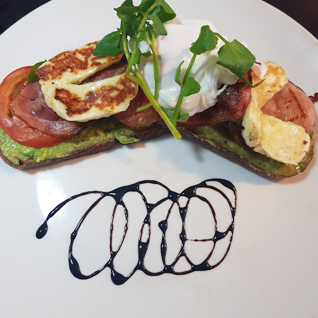 Smashed Avocado