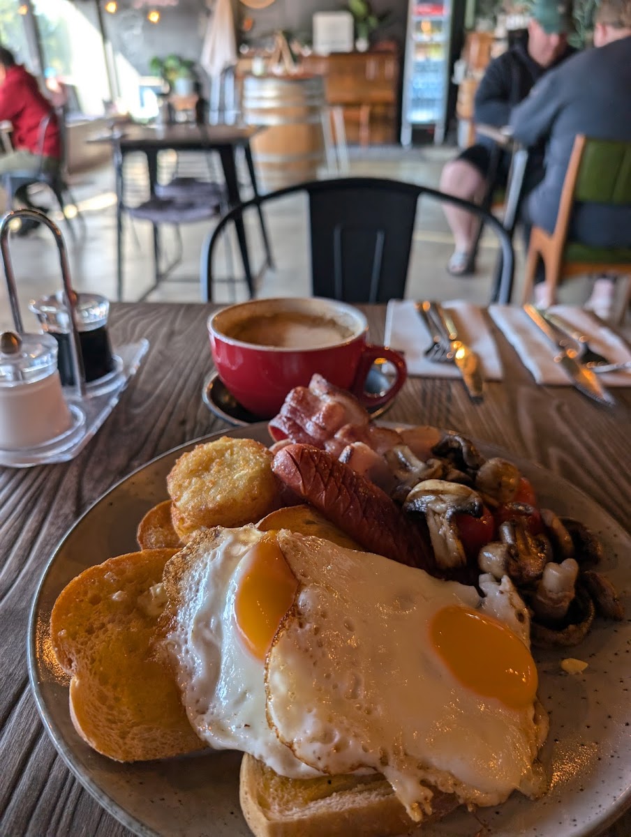 Omnivore cafe Photo 1