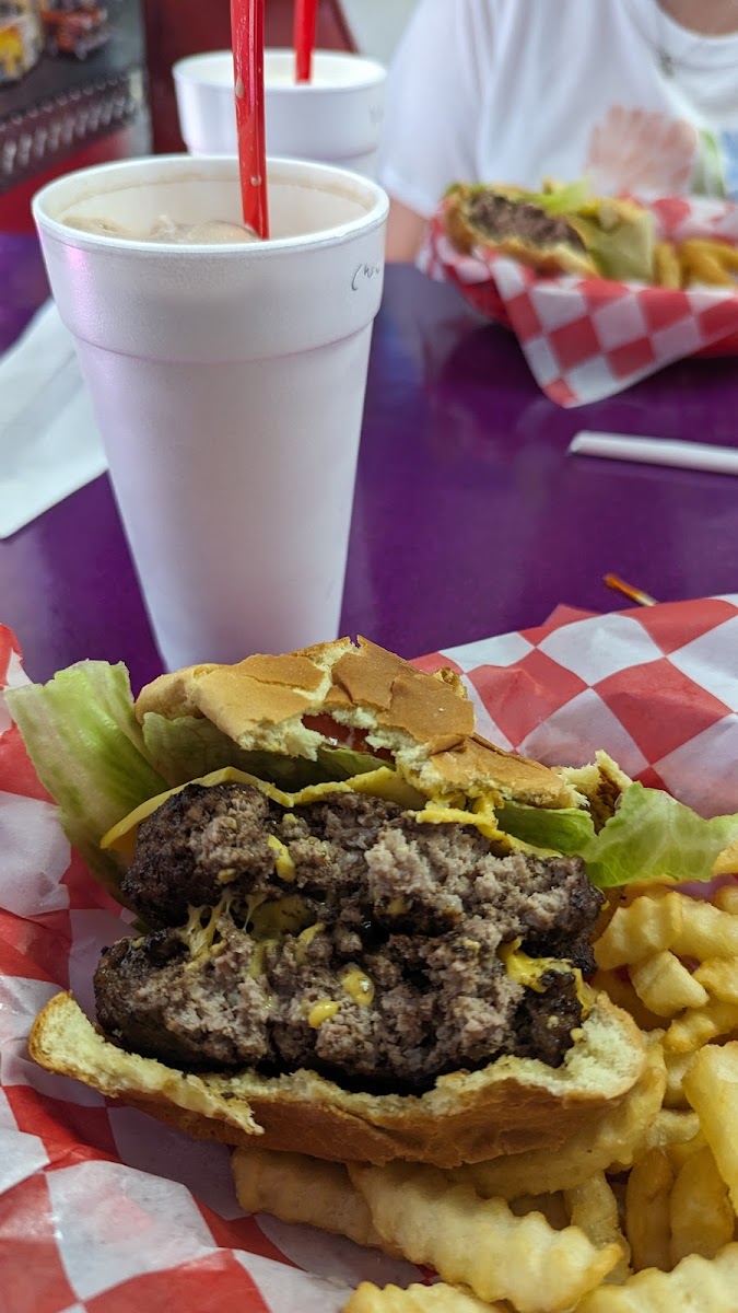 Billy Bob's Dairy Land Photo 2