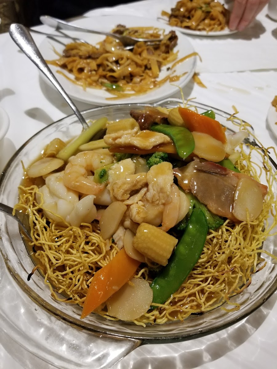 Rol San Restaurant Photo 4