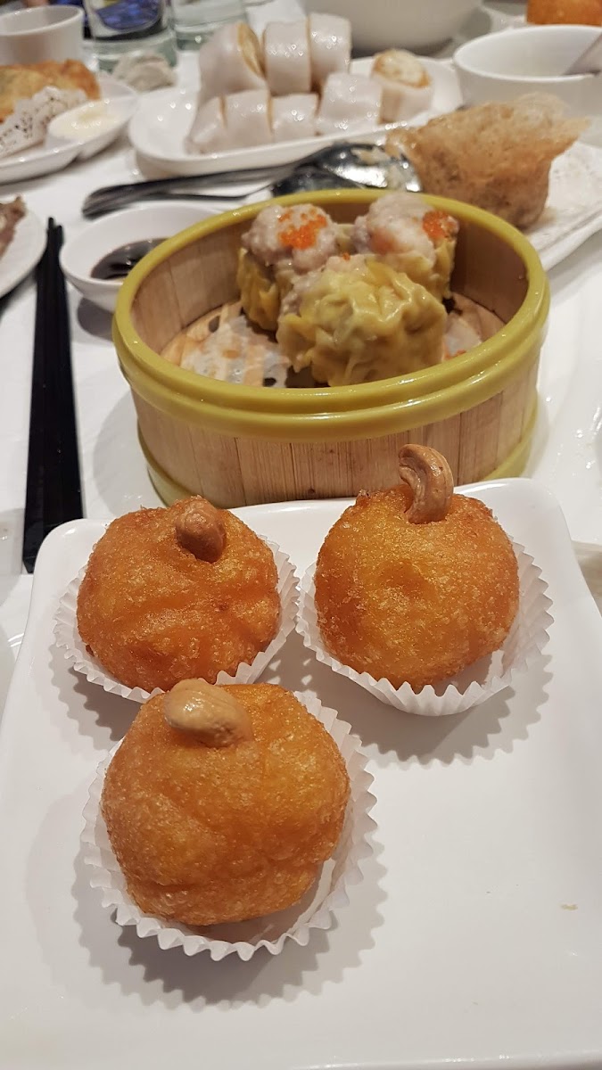 Rol San Restaurant Photo 5