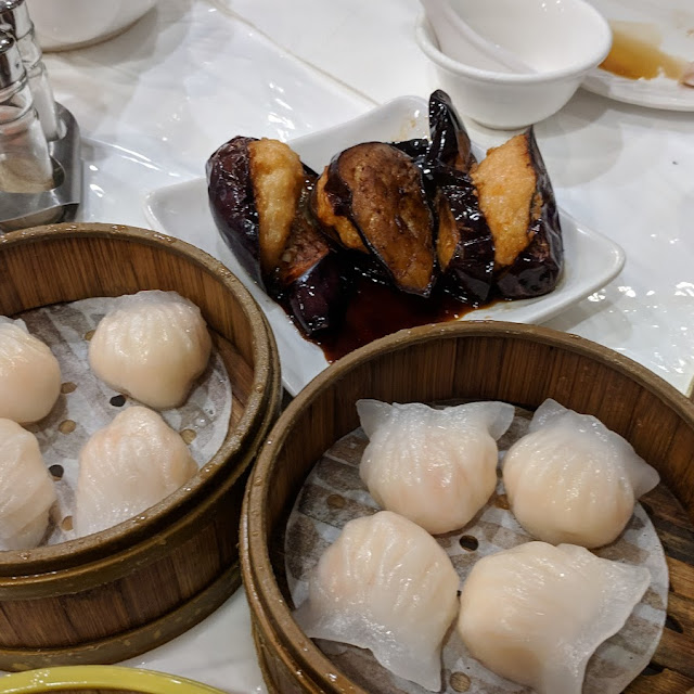 shrimp dumpling har gow 龍笙蝦餃皇