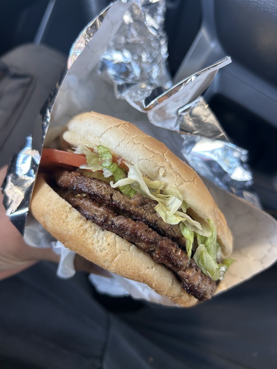 Smitty's Better Burger Photo 3
