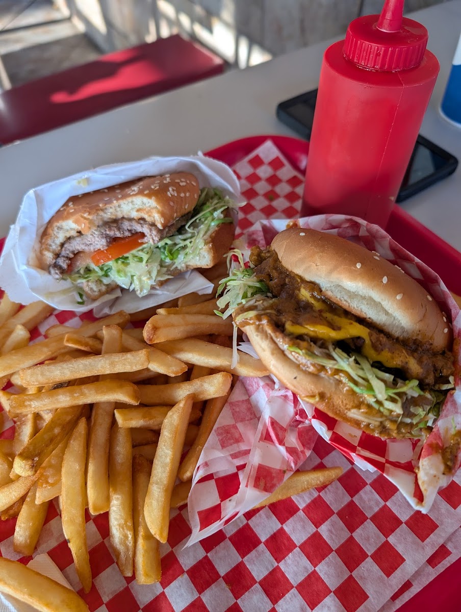 Volcano Burgers Photo 4