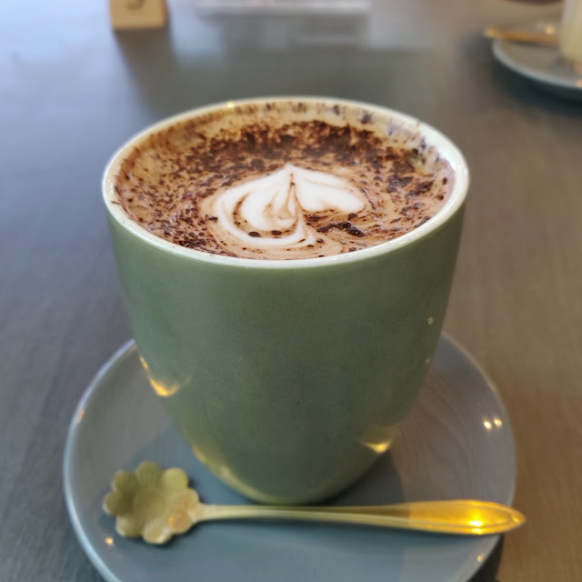 Large Mocha
