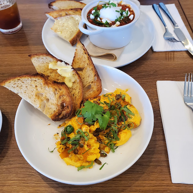 Kimchi Scrambled Eggs