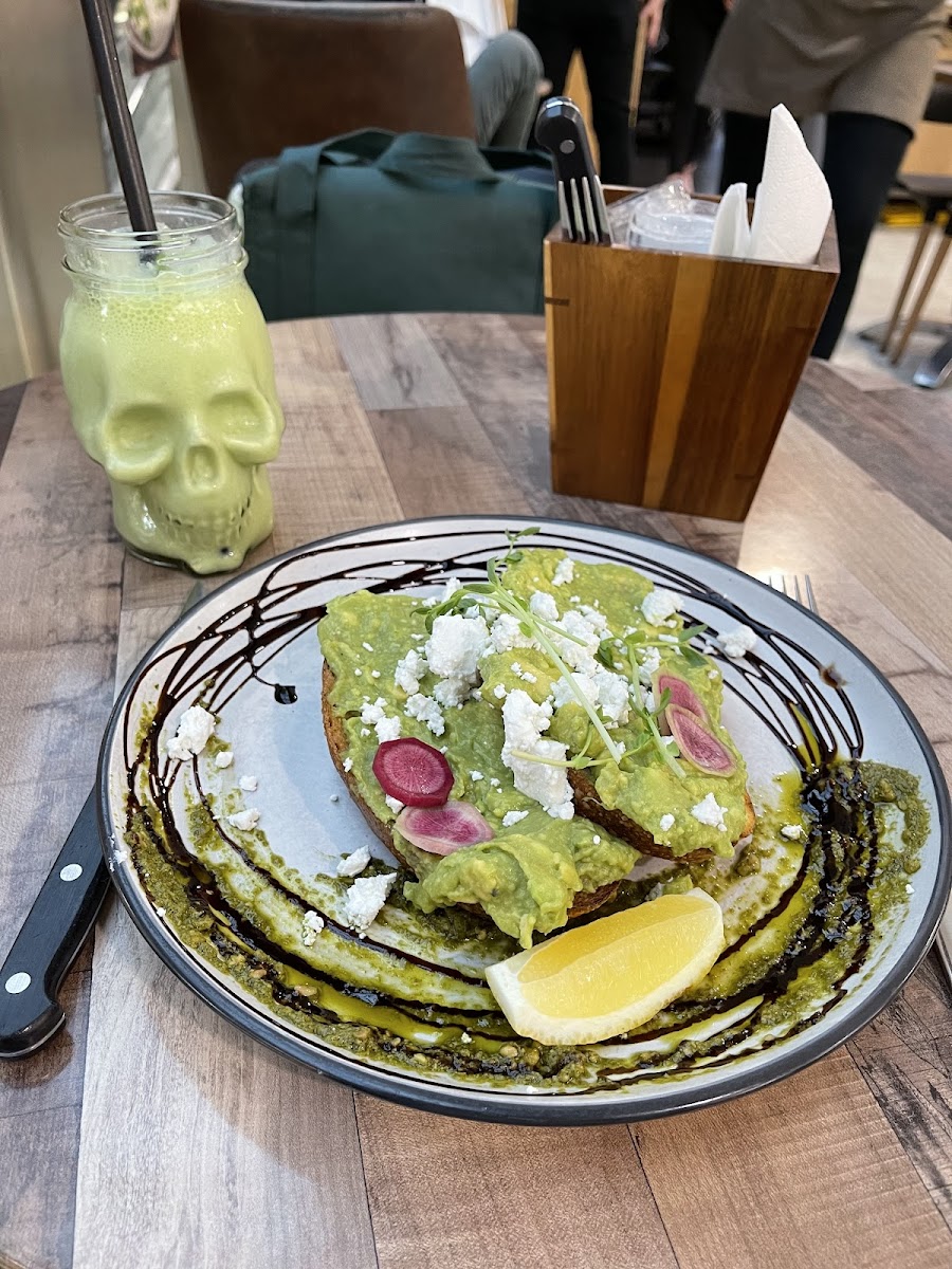 La Society Cafe. Photo 3