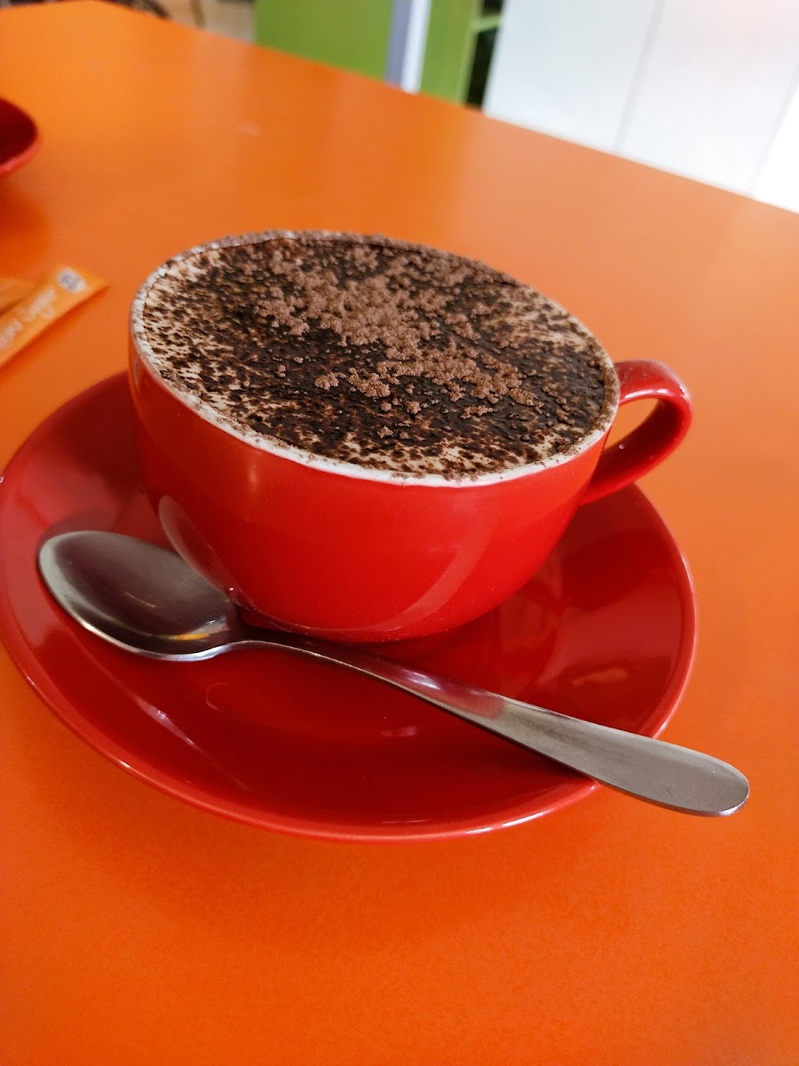 Jilarty Gelato Bar & Cafe Photo 7