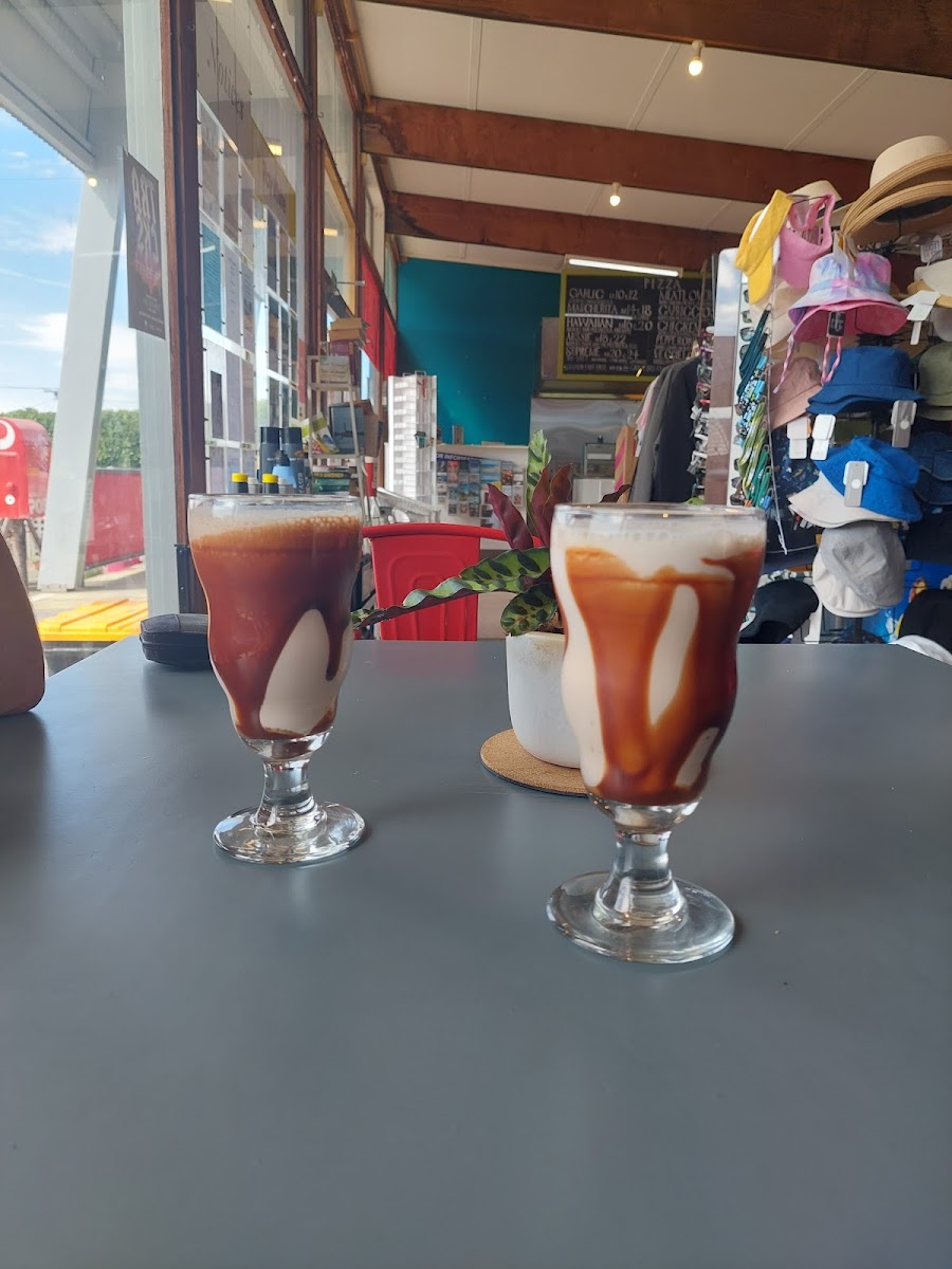 Peterborough General Store and Takeaway Photo 4