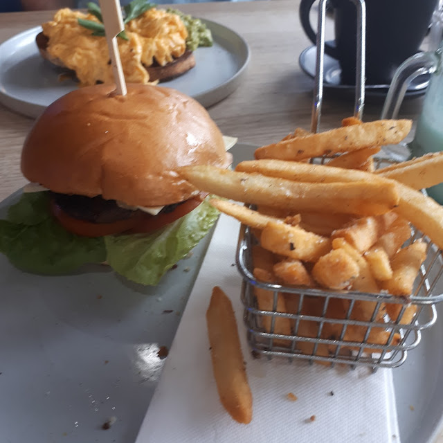 Cheeseburger