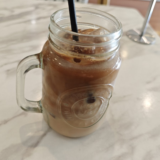 Iced Oat Latte