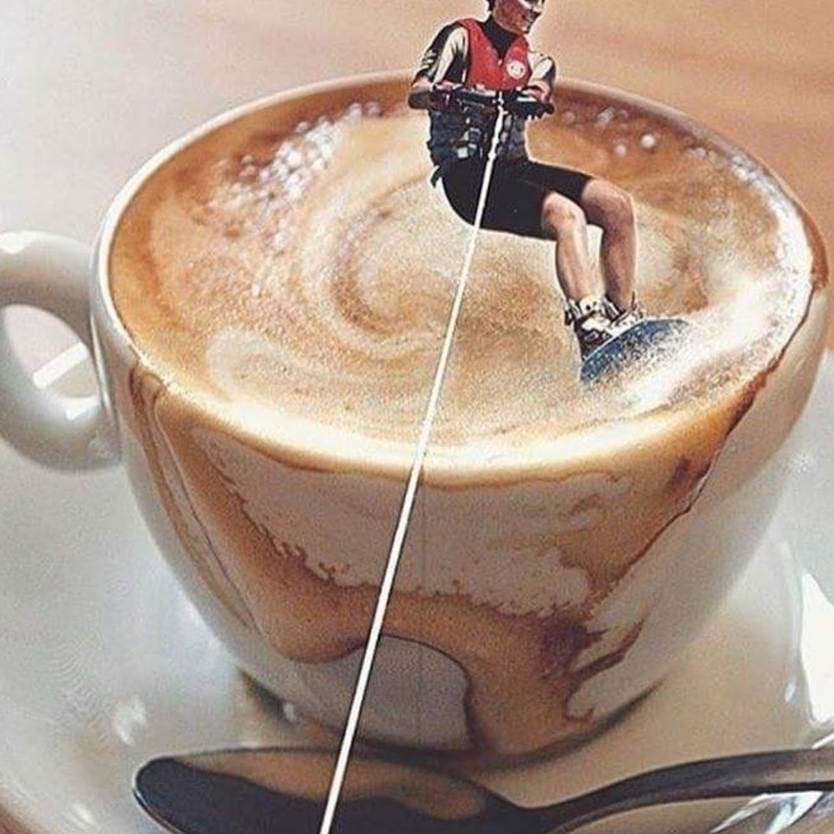 The House Caffe Photo 2