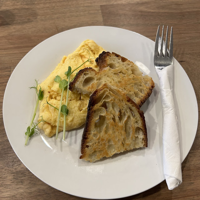 Eggs on Toast