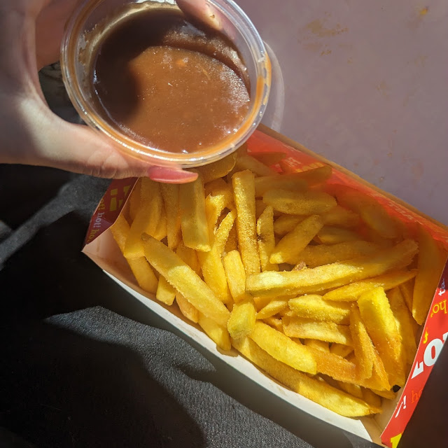 Chips and Grqvy