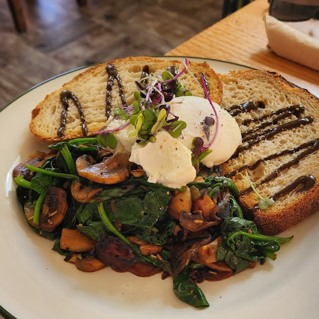 Dynamite Mushroom Toast