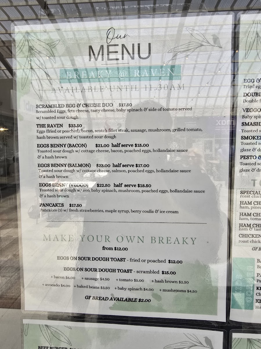Raven Cafe & Grill Photo 8