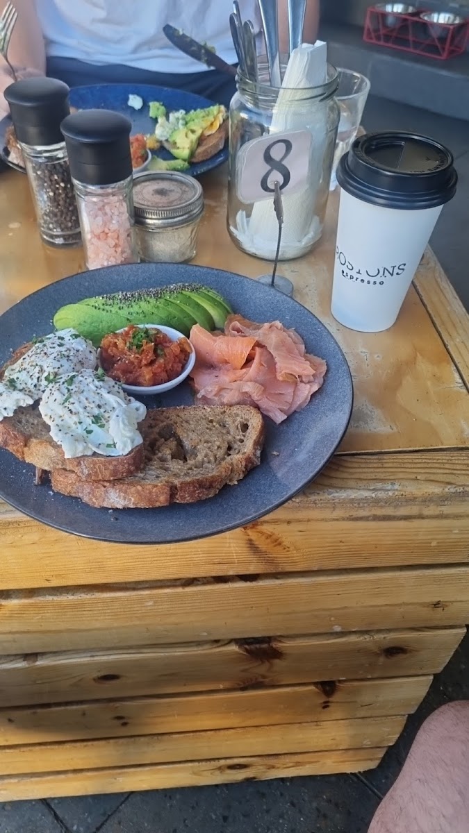 Bostons Espresso-Cafe Photo 7