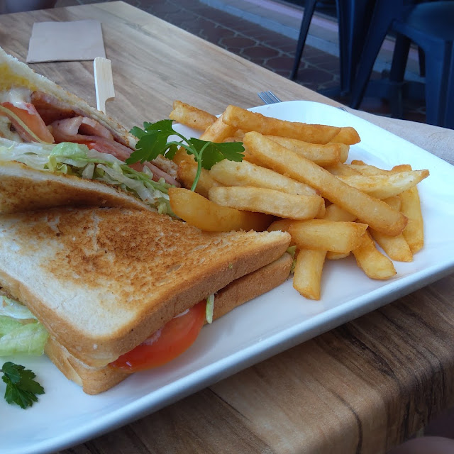 Ham & Cheese Sandwich & Chips