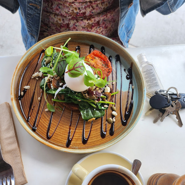 Smashed Avocado on Toast VG GFO