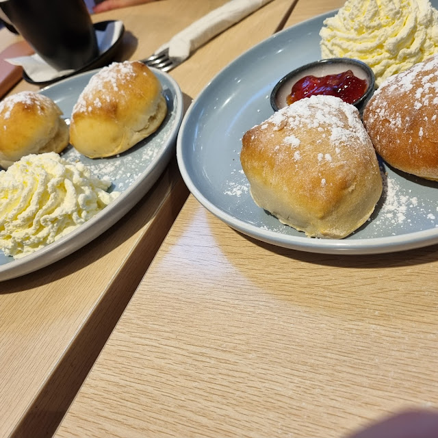 Scones